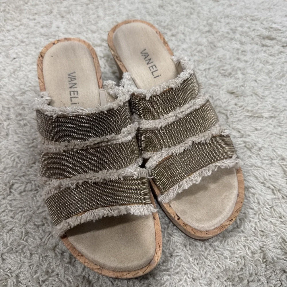 Vaneli Carry Espadrilles‎ Wedge Slip On Strappy Sandals Size 7 Metallic Fringe